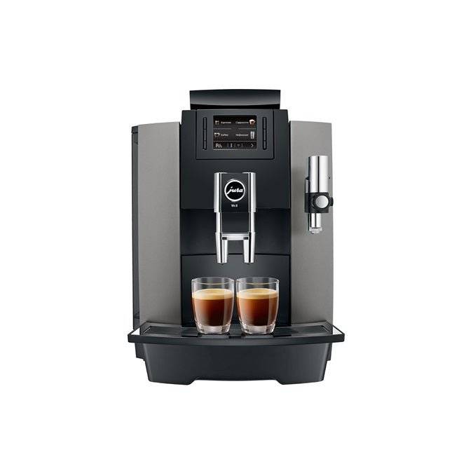 Frontal de la cafetera Jura WE8 Dark Inox con dos cafés servidos.